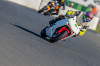 PJM-Wedding-Photography;enduro-digital-images;event-digital-images;eventdigitalimages;mallory-park;mallory-park-photographs;mallory-park-trackday;mallory-park-trackday-photographs;no-limits-trackdays;peter-wileman-photography;racing-digital-images;trackday-digital-images;trackday-photos